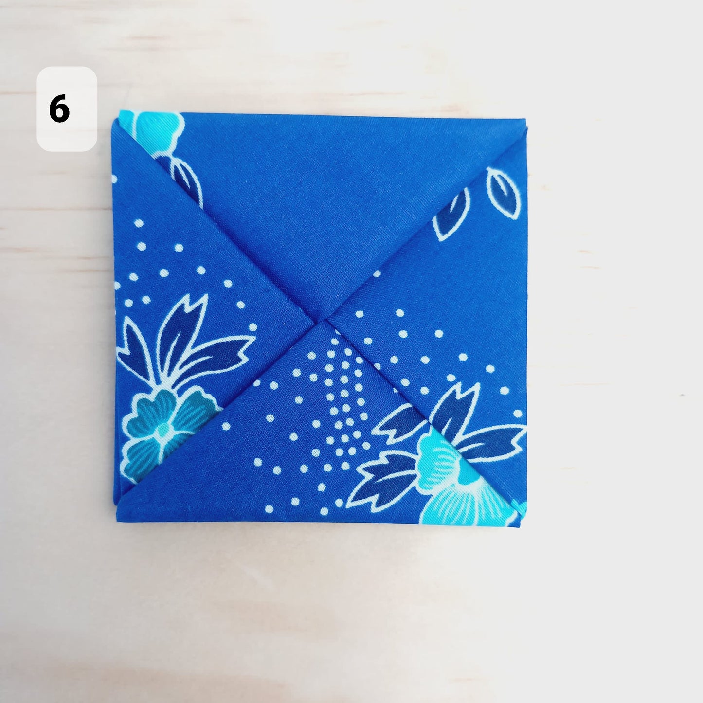 Porte-monnaie en origami en tissu colorés